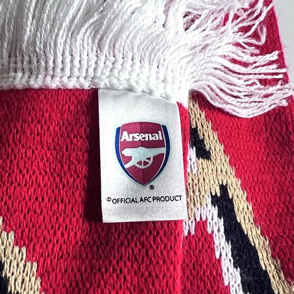 Sold - please do not buy Football Club Red Knit Scarf UK Soccer Gunner Crest - Picture 4 of 5